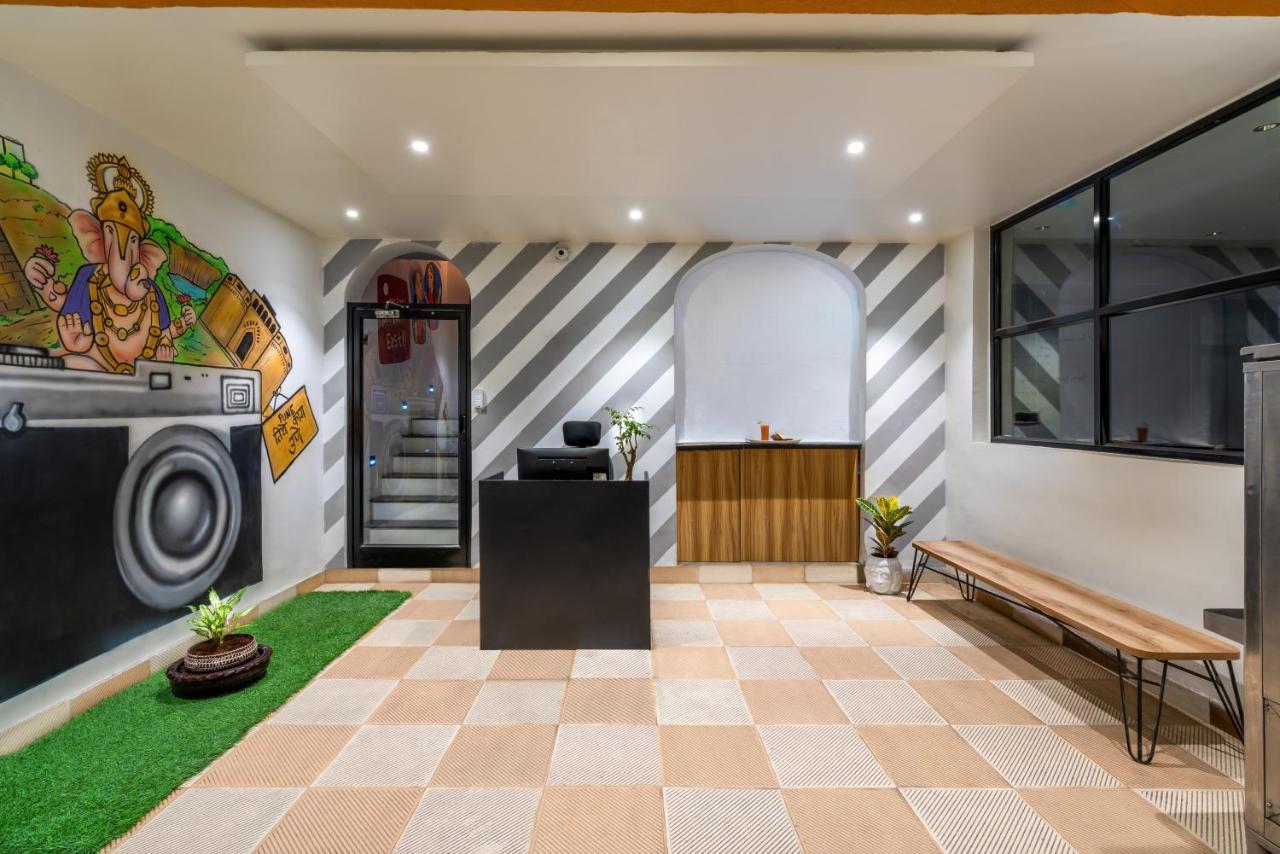 Coliwo Un - Viman Nagar Hostel ปูเน่ ภายนอก รูปภาพ